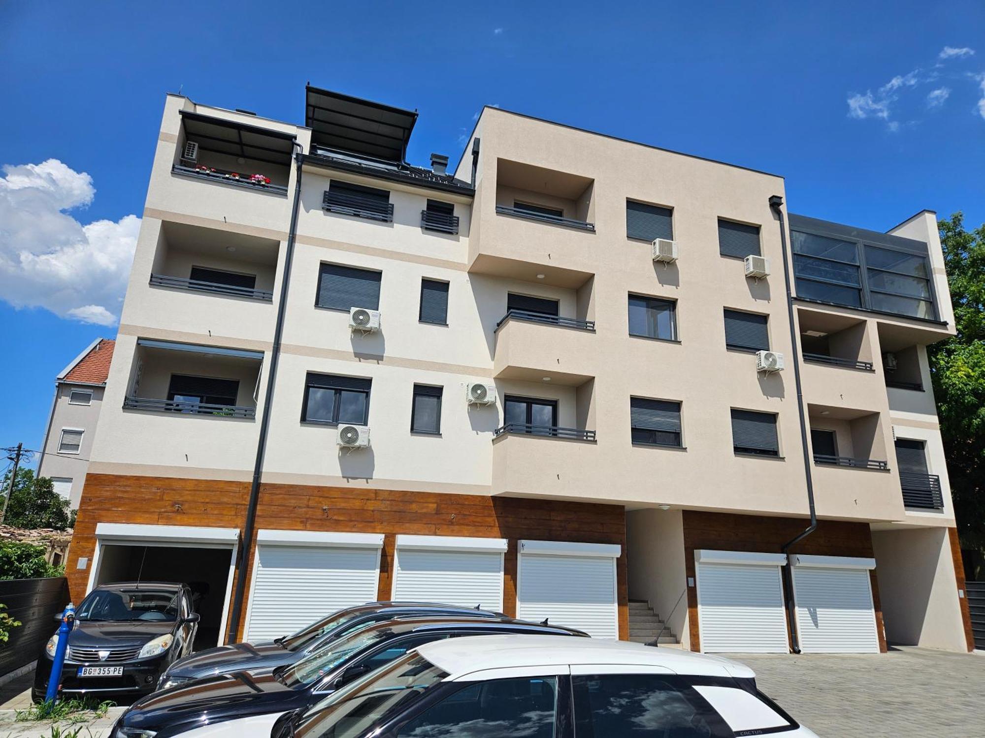 Apartment Sky